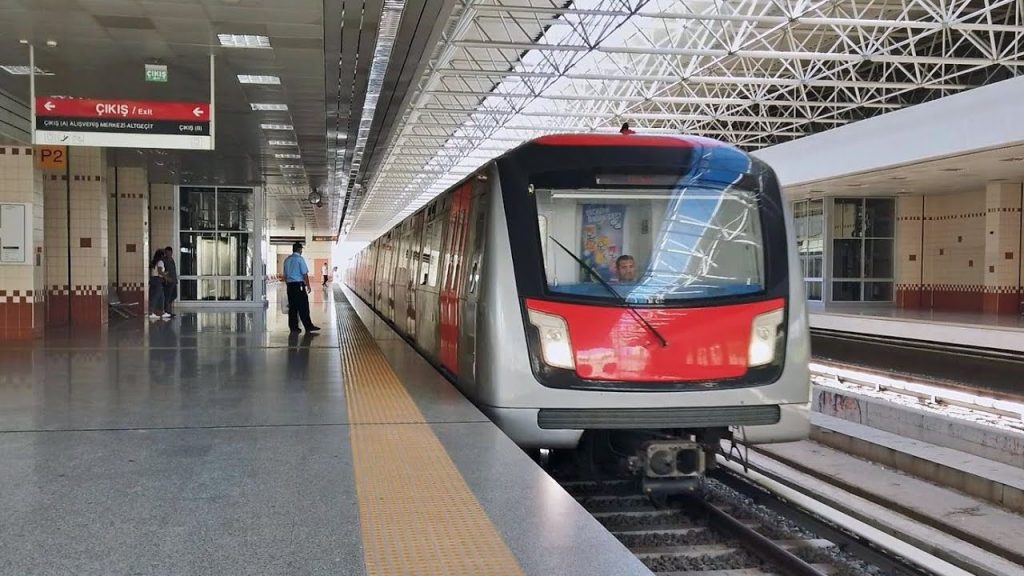 Станция метро в Анкаре