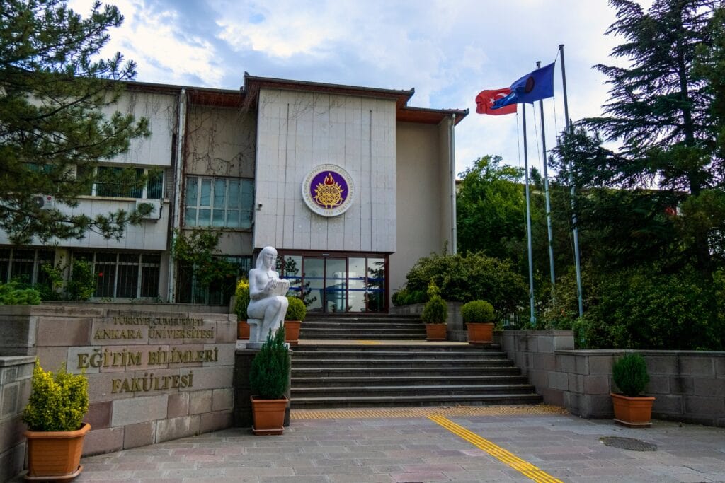 Анкарский Университет